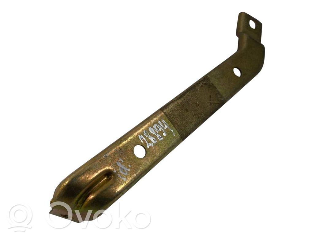 Akumulatora stiprinājums