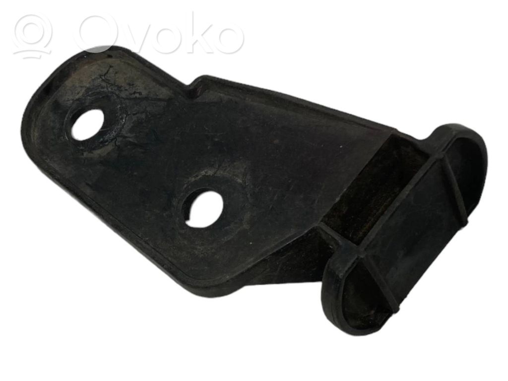 Front bumper holder