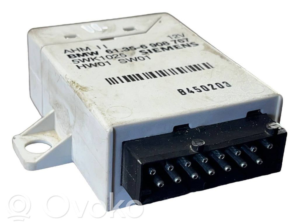 Trailer hitch control unit
