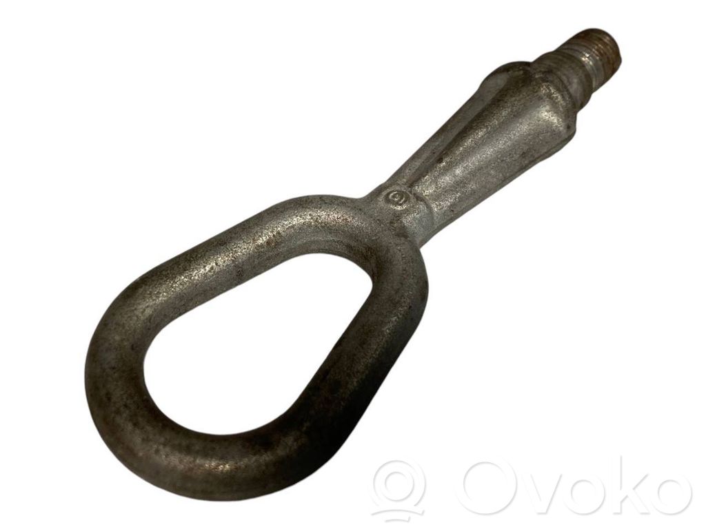 Towing hook