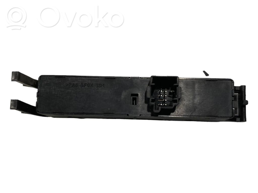 Power window switch