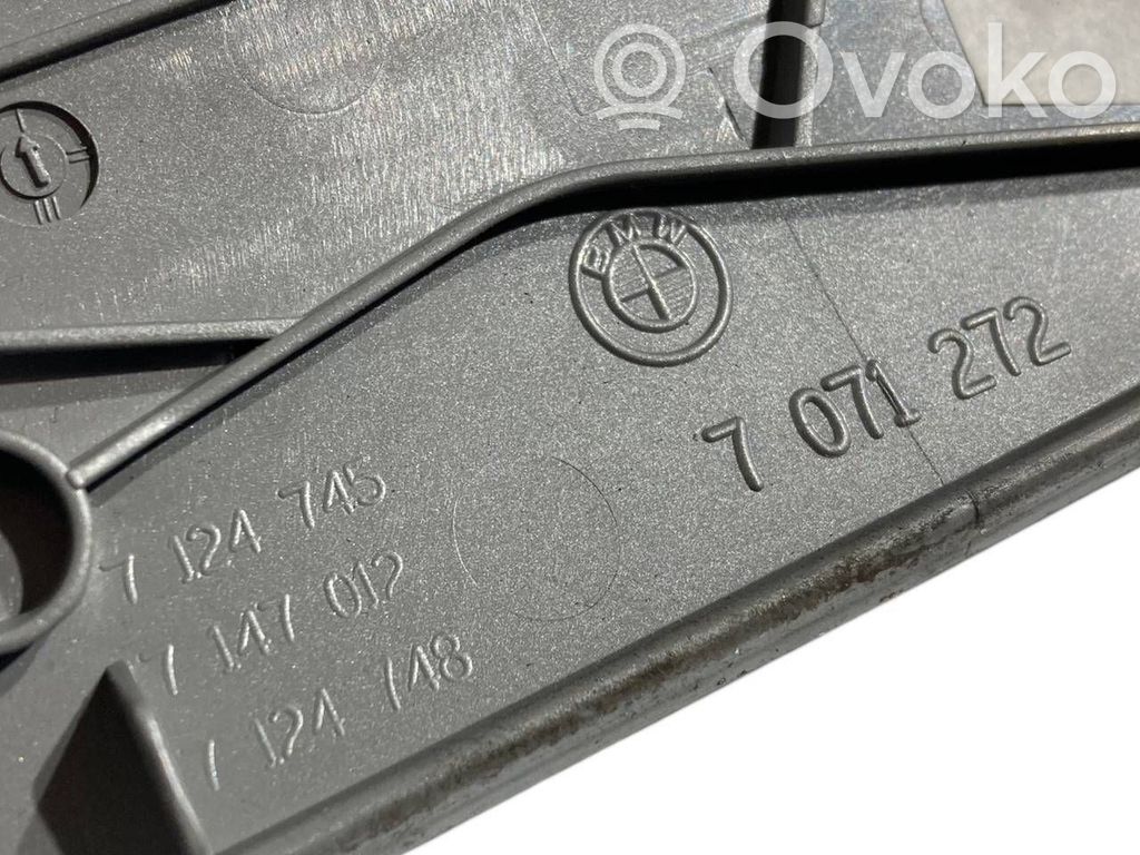 Salona dekoratīvās apdares komplekts