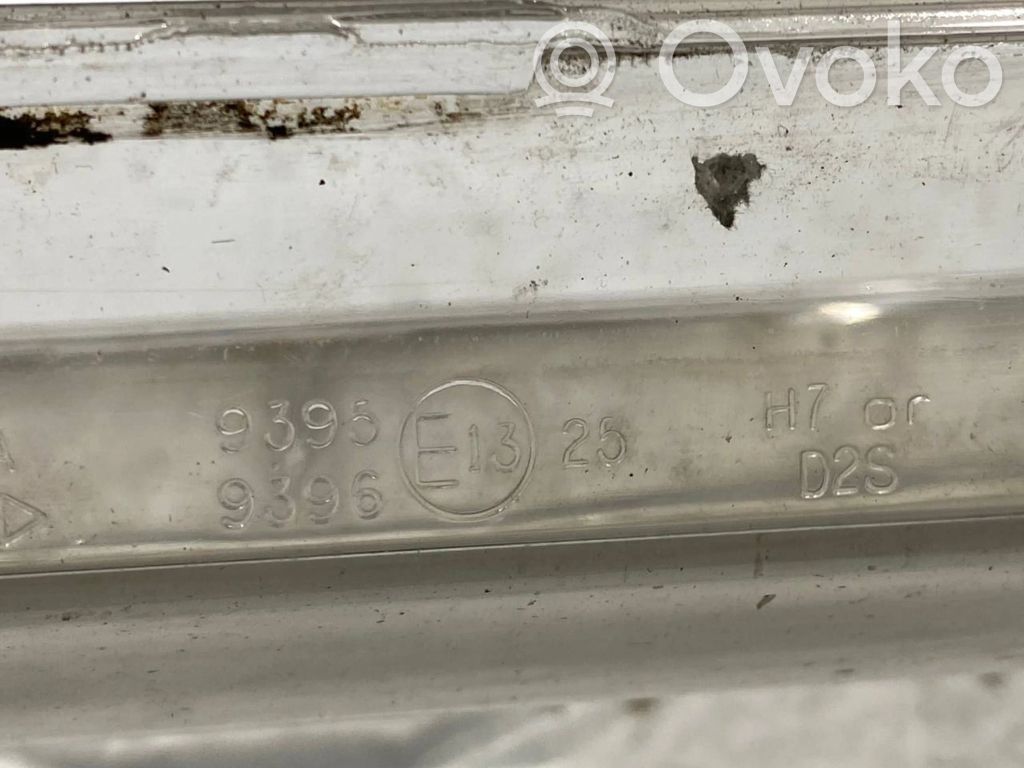 Priekšējā luktura stikls