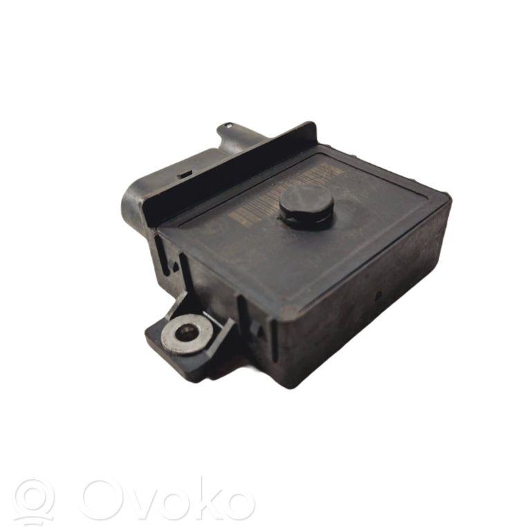 Glow plug relay