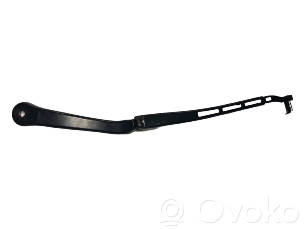 Windshield wiper arm