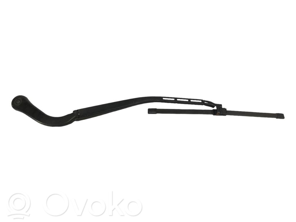 Windshield wiper arm