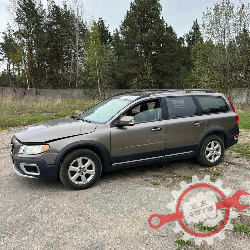 VOLVO XC70 2008.g. rezerves daļas