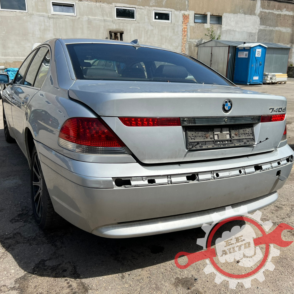 BMW 740 2003.G
