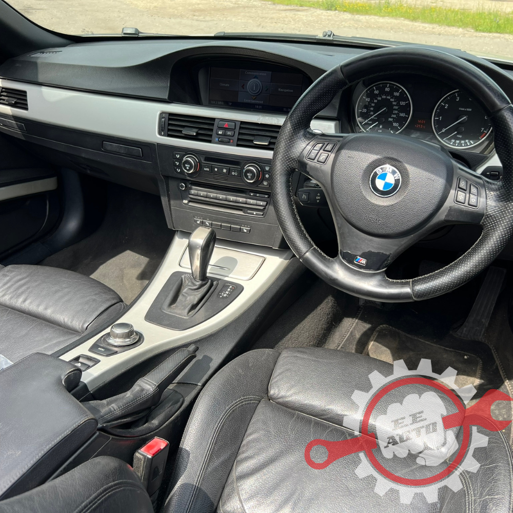 BMW 320 2008.G. E93