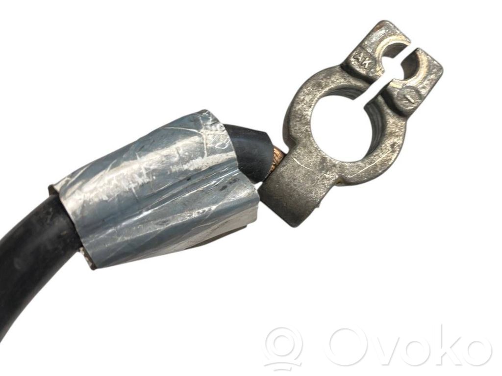 Mīnusa vads (akumulatora)