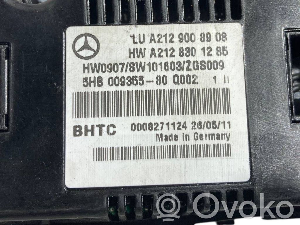 Gaisa kondicioniera / klimata kontroles / salona apsildes vadības bloks (salonā)