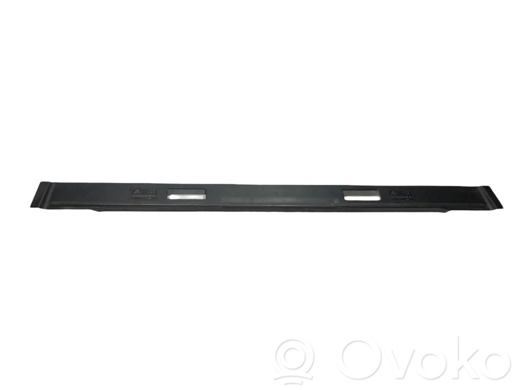 Trunk sill trim