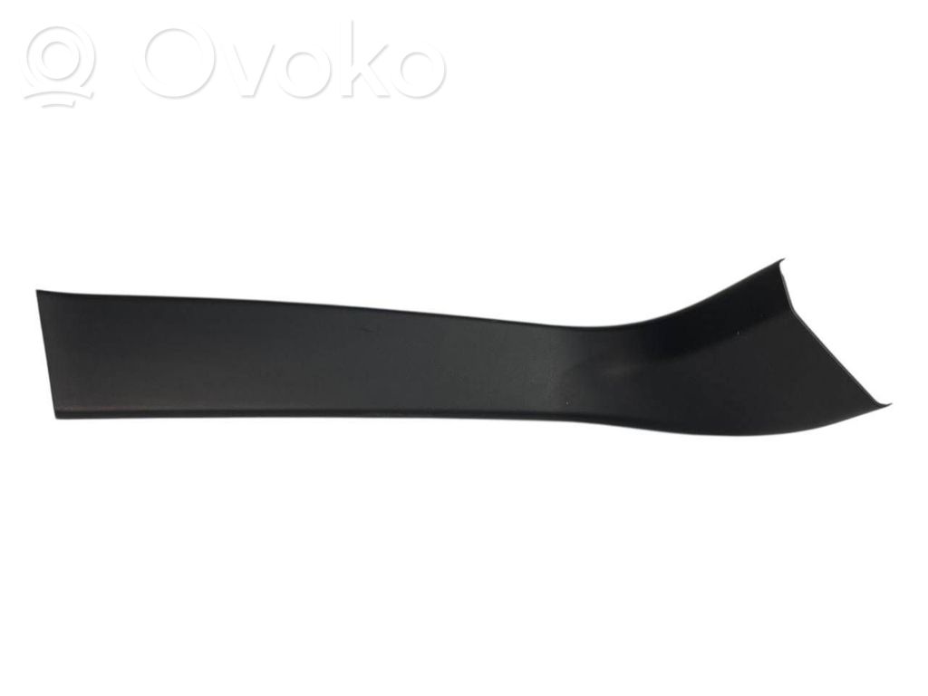 Sānu dekoratīvā apdare (pie loga)