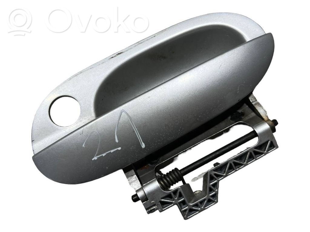 External opening handle