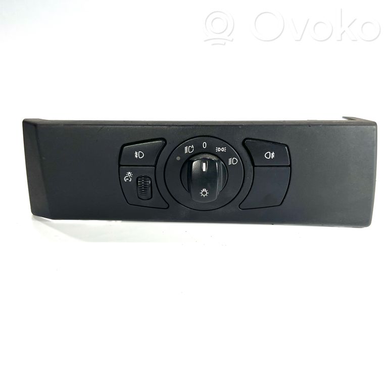Headlight switch