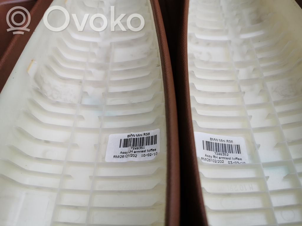 Salona daļu komplekts