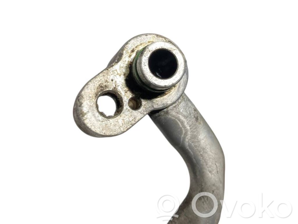 Gaisa kondicioniera caurulīte (-es) / šļūtene (-es)