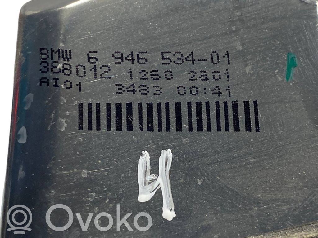 Aizmugurējais lukturis virsbūvē