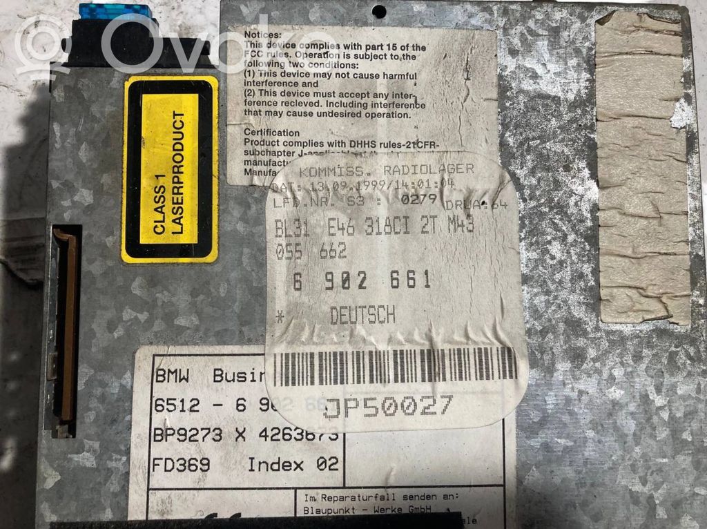 Radio / CD/DVD atskaņotājs / navigācija