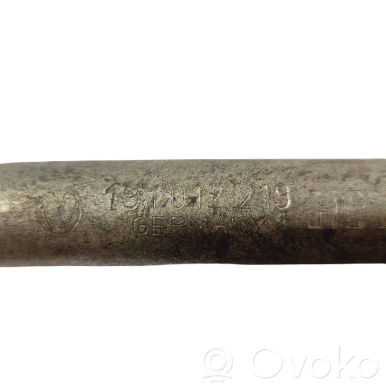 Riteņu uzgriežņatslēga