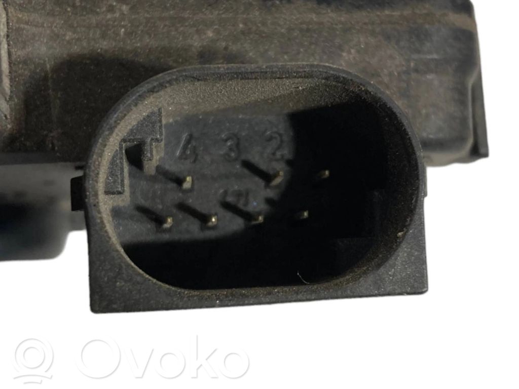 Front lock