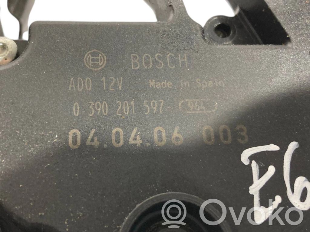 Aizmugurējā loga tīrītāja motoriņš