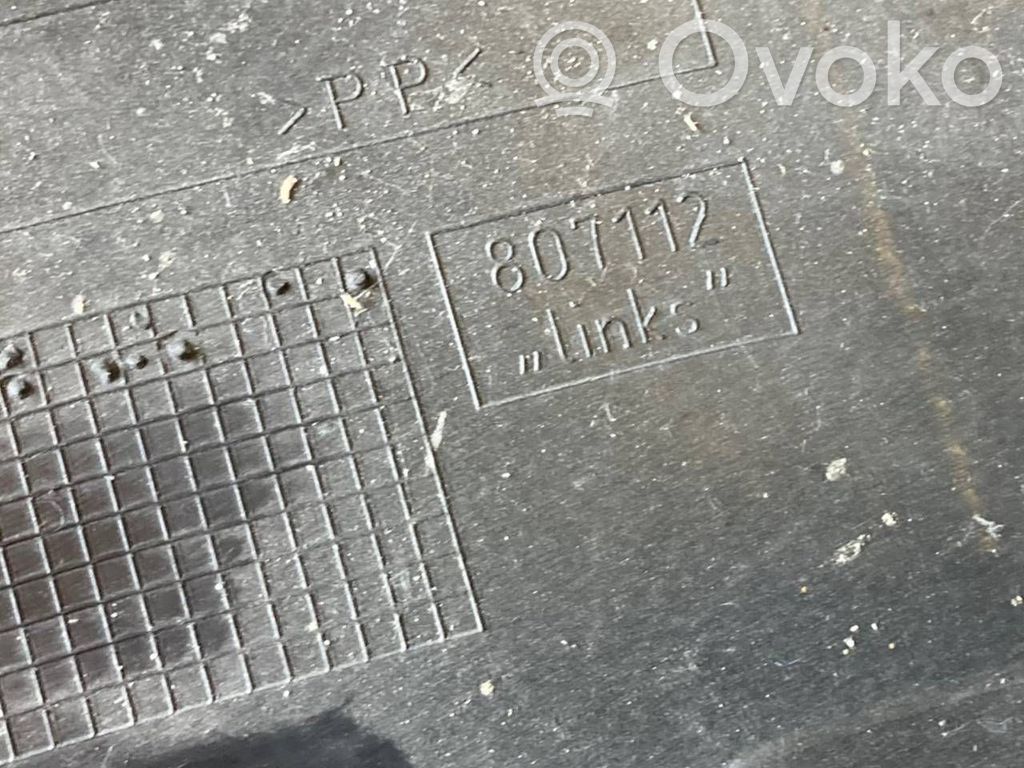 Aizmugurējais sēdeklis