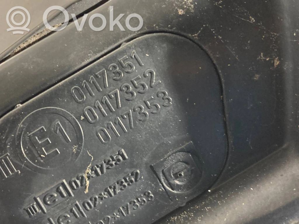 Spogulis (elektriski vadāms)