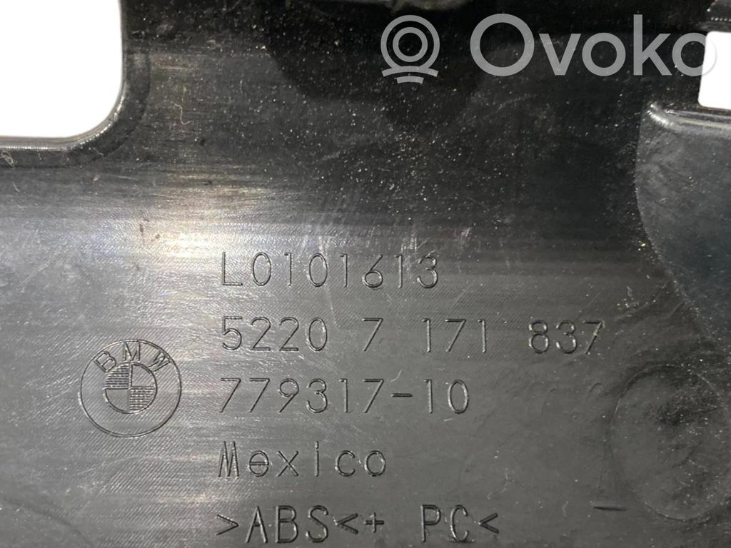 Aizmugurējā sēdekļa sliedīte (-es)