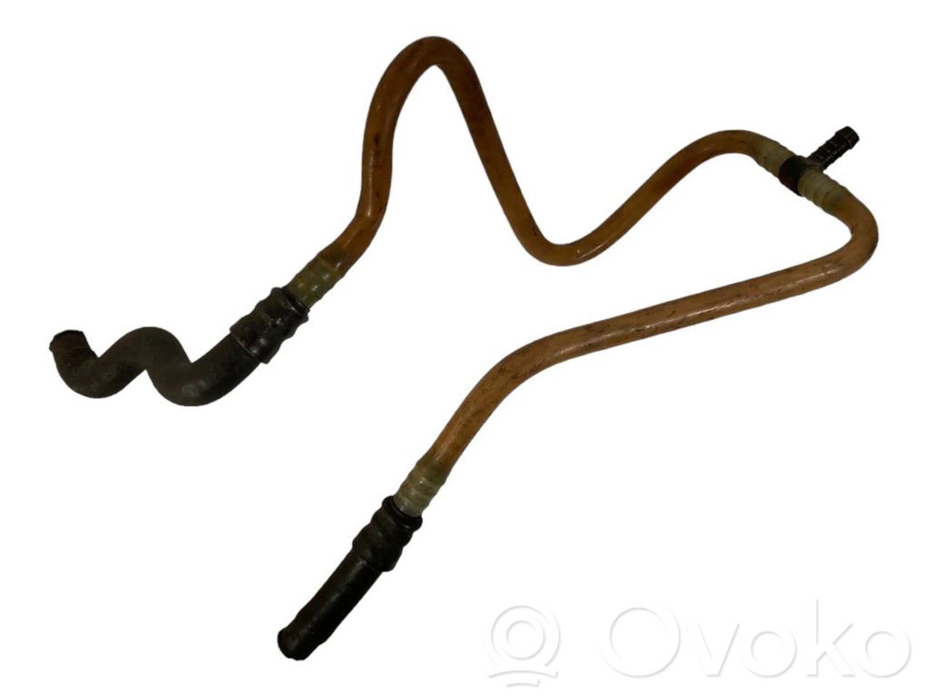 Degvielas caurulīte (-es)