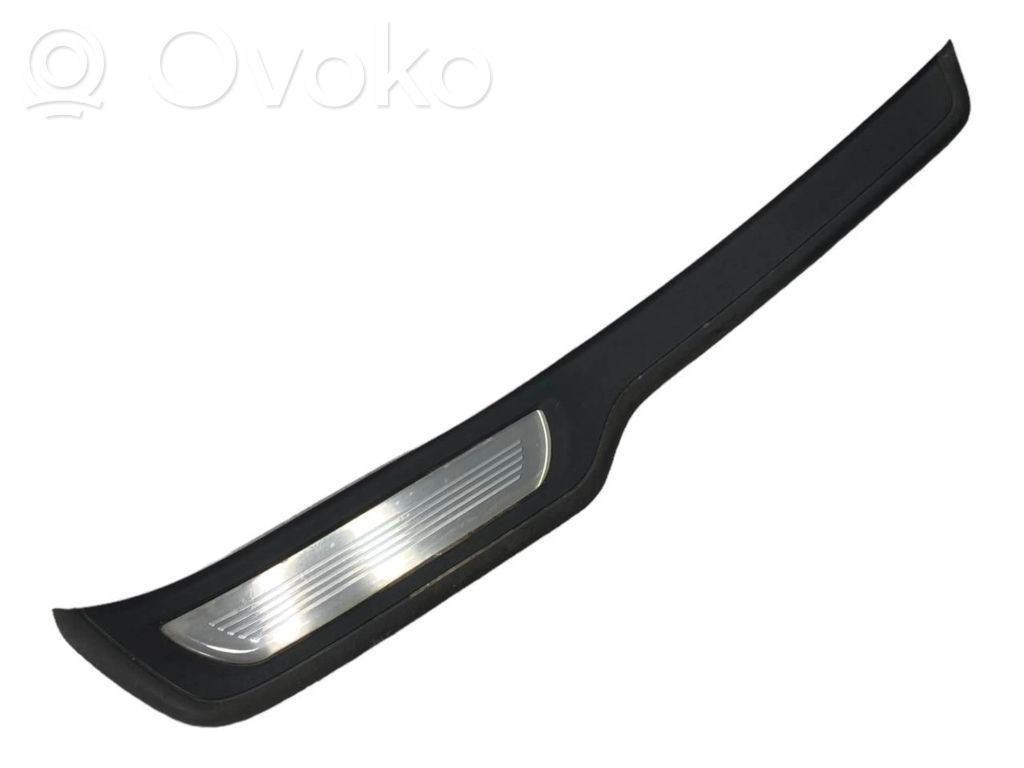 Aizmugurējā sliekšņa dekoratīvā apdare (iekšējā)