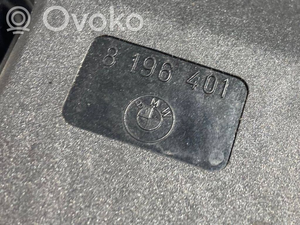 Aizmugurējā pārsega slēdzene