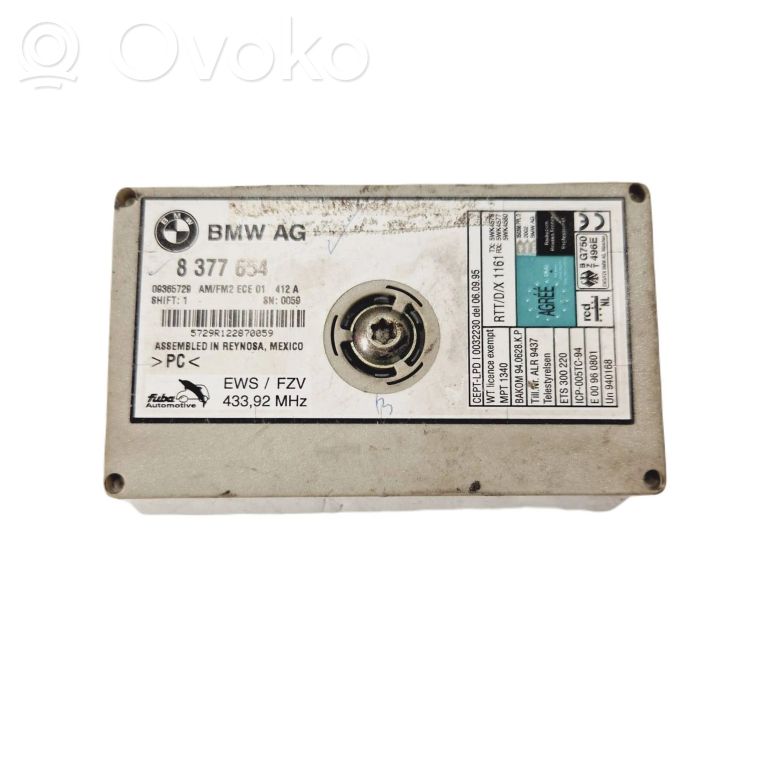 Antenas vadības bloks