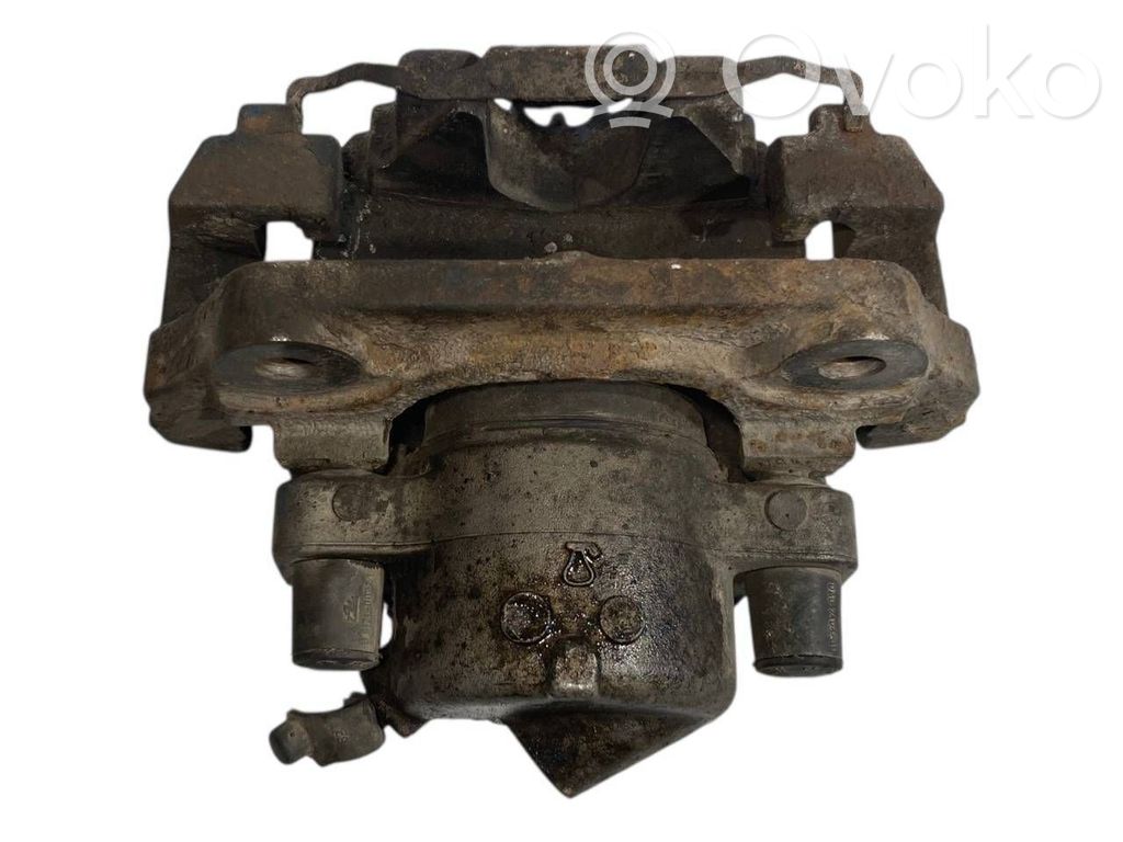 Передний суппорт