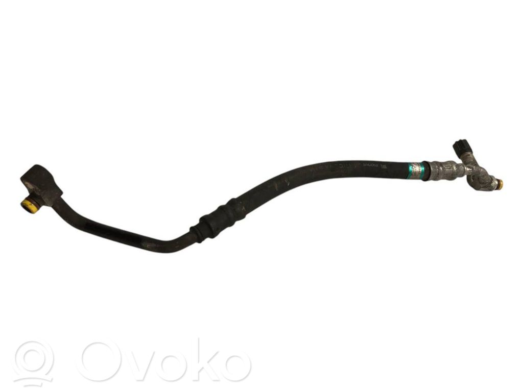 Air conditioner pipe(s) / hose(s)