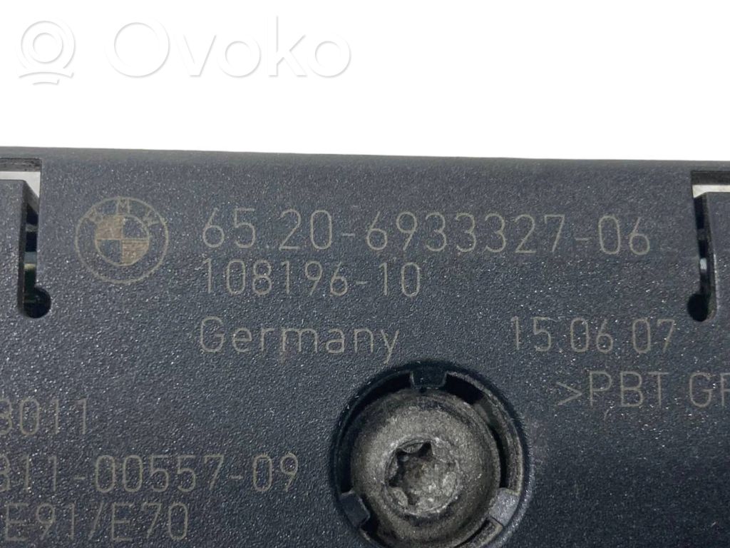 Antenna amplifier