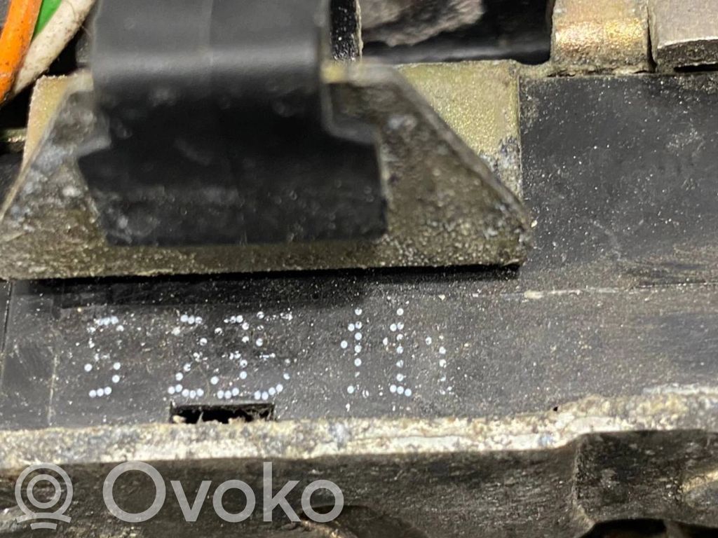 Front lock