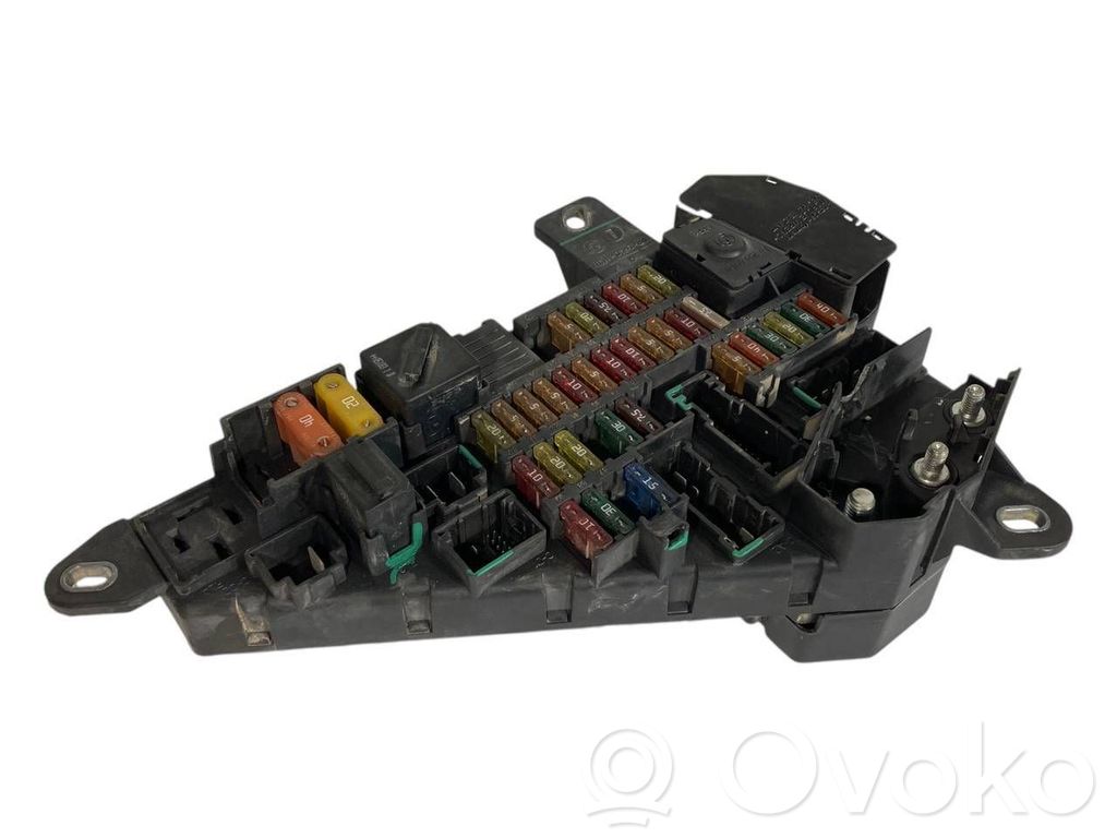 Fuse block