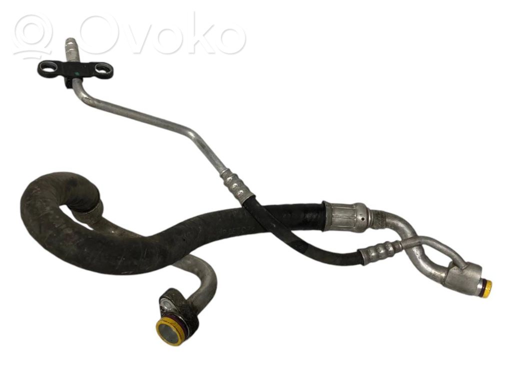 Air conditioner pipe(s) / hose(s)