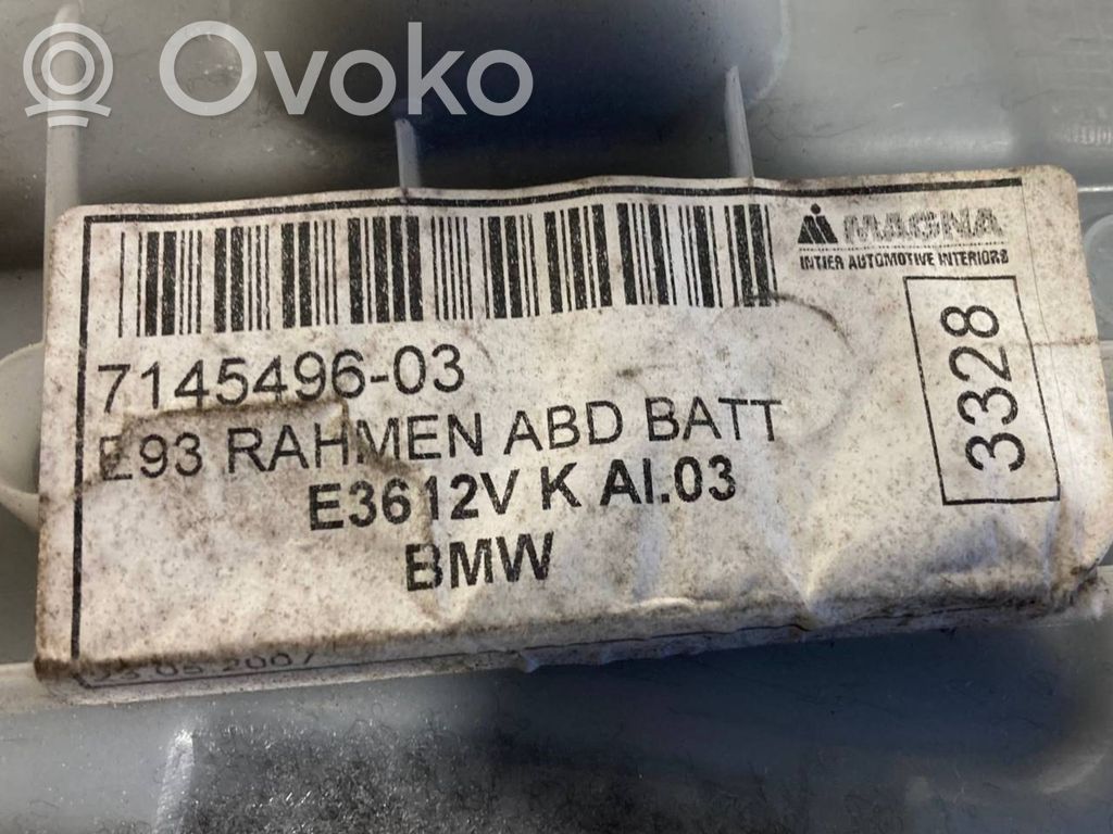 Cita veida bagāžnieka dekoratīvās apdares detaļa