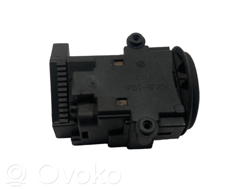 Ignition switch contacts