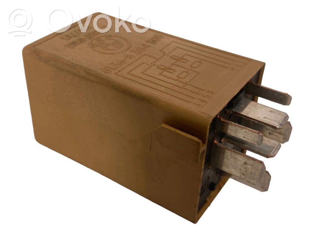 Window wiper relay