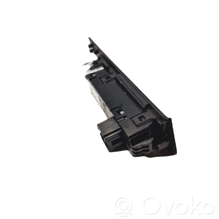 Anti-skid (ASR) switch