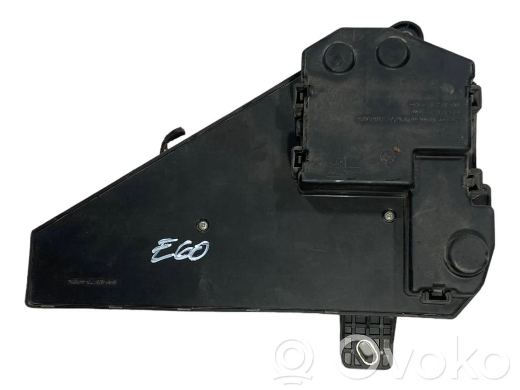 Fuse block