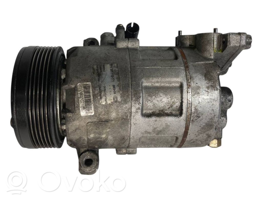 Air conditioner compressor (pump)