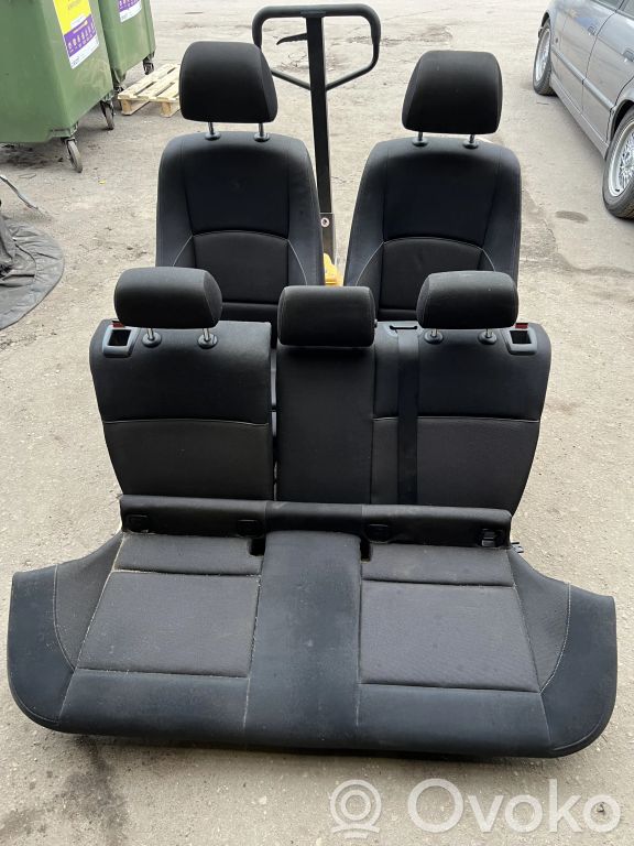 Комплект сидений