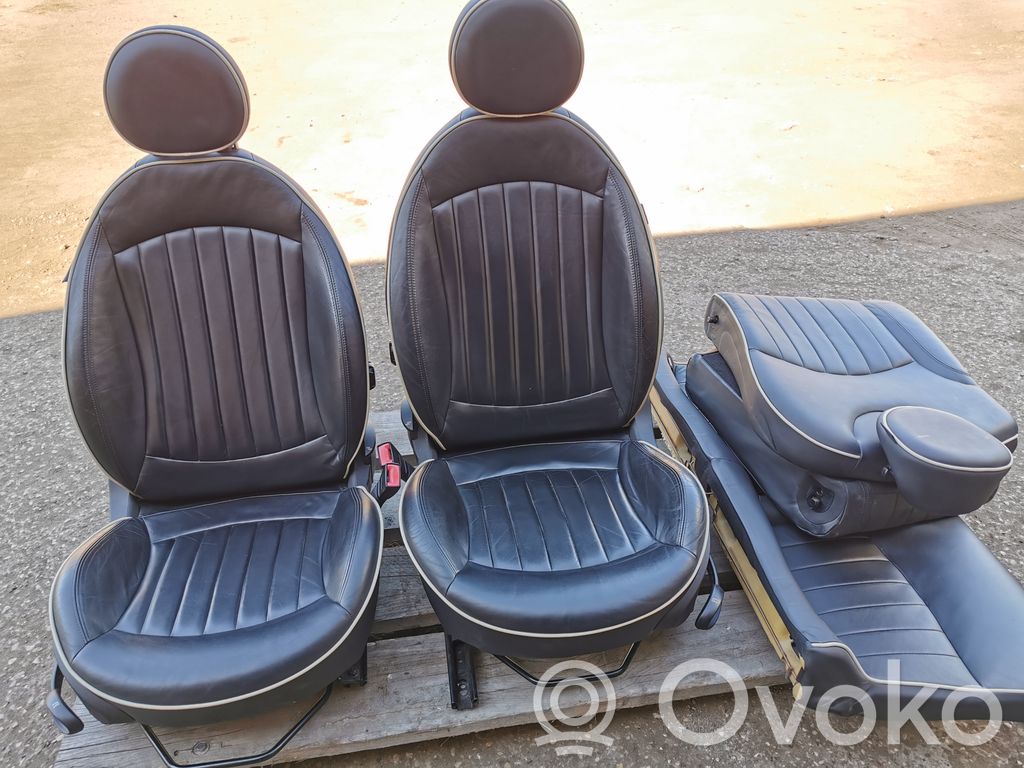 Комплект деталей интерьера