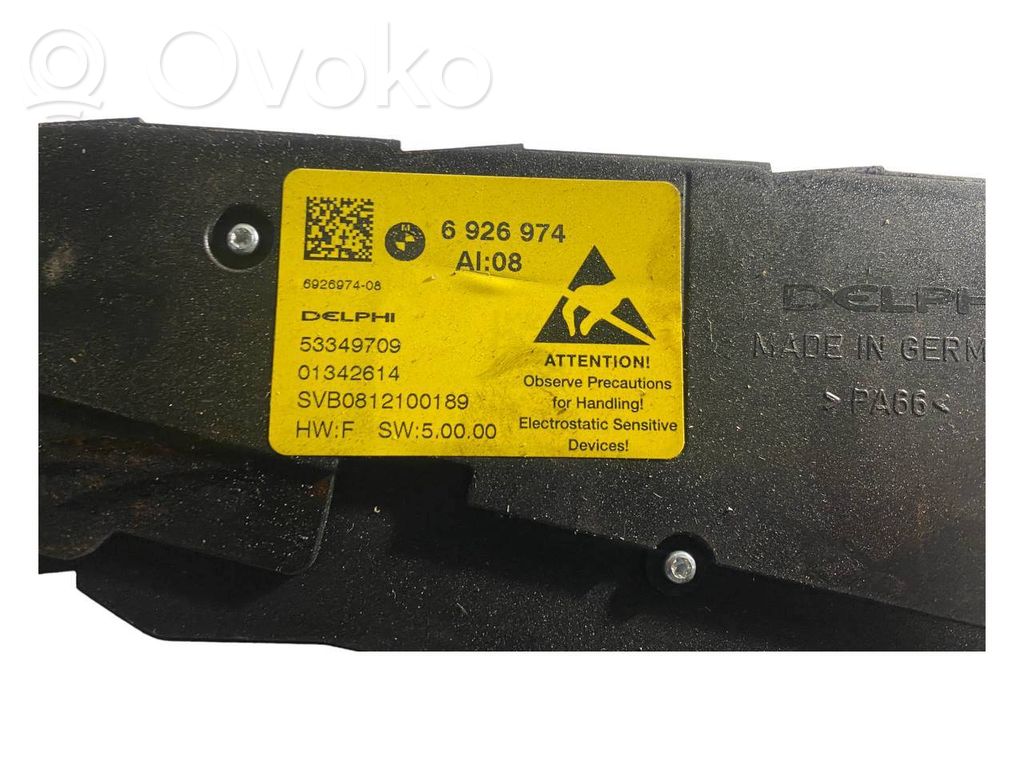 Seat adjustment switch(es)