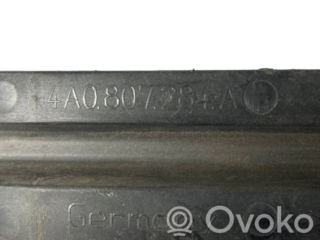 Priekšpusē bampera turētājs