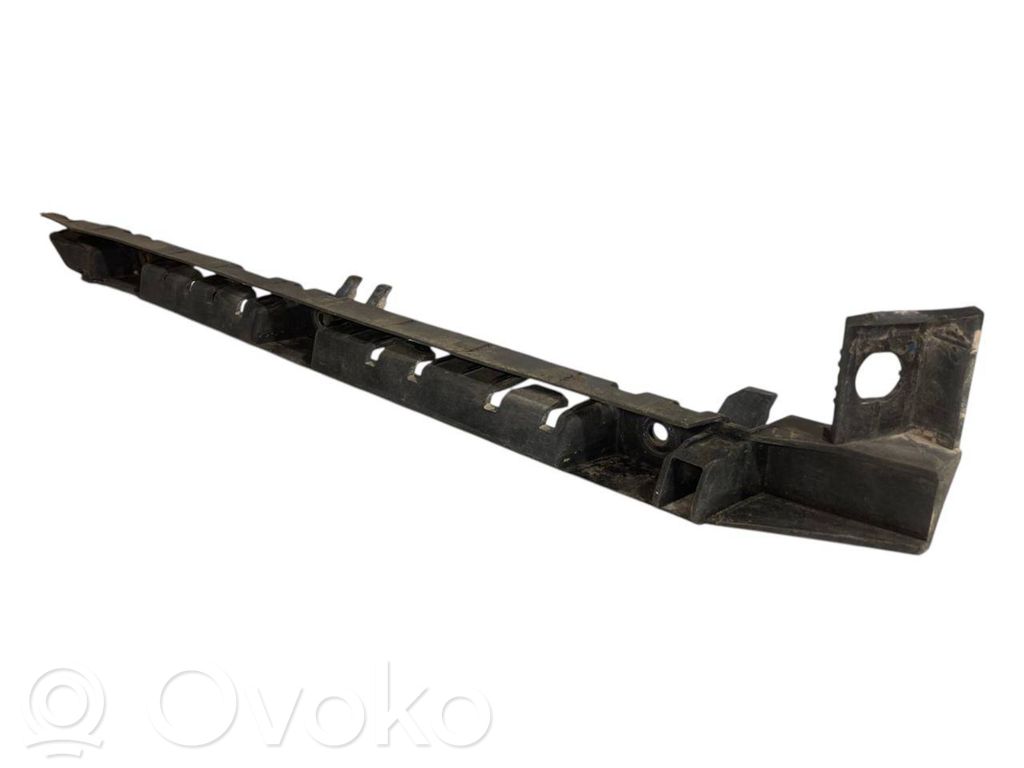 Rear bumper mounting bracket